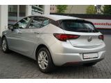 Opel Astra bei Reisemobile.expert - Abbildung (5 / 15)