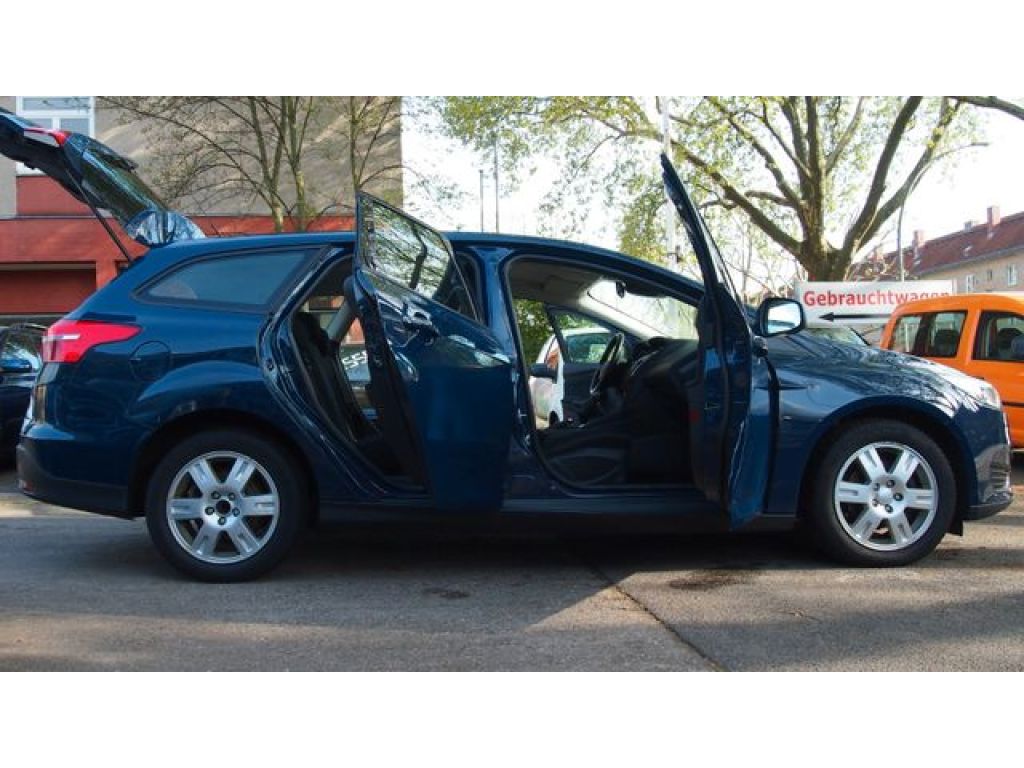 Ford Focus Turnier bei Reisemobile.expert - Hauptabbildung Ford Focus Turnier bei Reisemobile.expert - Hauptabbildung