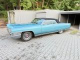 Cadillac DeVille bei Reisemobile.expert - Abbildung (2 / 12)