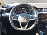 VW Passat bei Reisemobile.expert - Abbildung (13 / 15) VW Passat bei Reisemobile.expert - Abbildung (13 / 15)