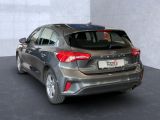 Ford Focus bei Reisemobile.expert - Abbildung (3 / 15) Ford Focus bei Reisemobile.expert - Abbildung (3 / 15)