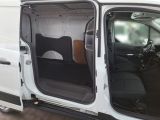 Ford Transit bei Reisemobile.expert - Abbildung (15 / 15)