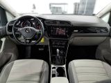 VW Touran bei Reisemobile.expert - Abbildung (13 / 15)