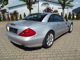 Mercedes-Benz SL-Klasse bei Reisemobile.expert - Abbildung (4 / 15)