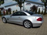 Mercedes-Benz SL-Klasse bei Reisemobile.expert - Abbildung (3 / 15)