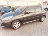Peugeot 206 bei Reisemobile.expert - Abbildung (2 / 15)