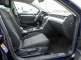 VW Passat bei Reisemobile.expert - Abbildung (2 / 15) VW Passat bei Reisemobile.expert - Abbildung (2 / 15)