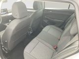 VW Golf VIII bei Reisemobile.expert - Abbildung (11 / 13)