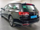 VW Passat bei Reisemobile.expert - Abbildung (6 / 15)