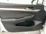 VW Golf bei Reisemobile.expert - Abbildung (11 / 15)