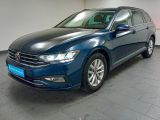 VW Passat bei Reisemobile.expert - Abbildung (2 / 15)