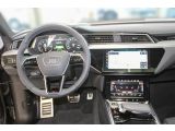 Audi Q8 bei Reisemobile.expert - Abbildung (9 / 15)
