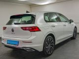 VW Golf VIII bei Reisemobile.expert - Abbildung (8 / 15)