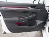 VW Golf VIII bei Reisemobile.expert - Abbildung (11 / 15)