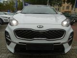 Kia Sportage bei Reisemobile.expert - Abbildung (2 / 15)