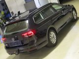 VW Passat bei Reisemobile.expert - Abbildung (3 / 15) VW Passat bei Reisemobile.expert - Abbildung (3 / 15)