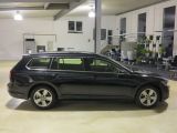 VW Passat bei Reisemobile.expert - Abbildung (13 / 15)