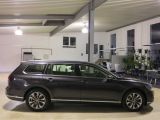 VW Passat bei Reisemobile.expert - Abbildung (13 / 15)