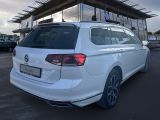 VW Passat bei Reisemobile.expert - Abbildung (4 / 15)