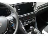 VW T-Roc bei Reisemobile.expert - Abbildung (12 / 15)