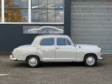 Mercedes-Benz 190 bei Reisemobile.expert - Abbildung (6 / 10)