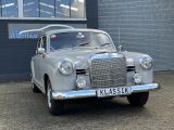 Mercedes-Benz 190 bei Reisemobile.expert - Abbildung (3 / 10)