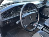 Mercedes-Benz 190 bei Reisemobile.expert - Abbildung (8 / 10)
