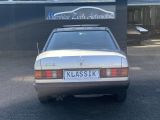 Mercedes-Benz 190 bei Reisemobile.expert - Abbildung (6 / 10)