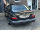 Mercedes-Benz E 124 bei Reisemobile.expert - Abbildung (7 / 10)