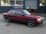 Mercedes-Benz 190 bei Reisemobile.expert - Abbildung (9 / 10)