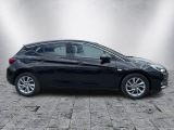 Opel Astra bei Reisemobile.expert - Abbildung (6 / 15)