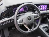 VW Golf VIII bei Reisemobile.expert - Abbildung (12 / 15)