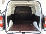 Opel Combo bei Reisemobile.expert - Abbildung (8 / 15)