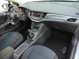 Opel Astra bei Reisemobile.expert - Abbildung (10 / 15)