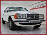 Mercedes-Benz 230 bei Reisemobile.expert - Abbildung (3 / 10)