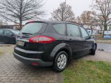Ford S-Max bei Reisemobile.expert - Abbildung (8 / 15) Ford S-Max bei Reisemobile.expert - Abbildung (8 / 15)