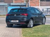 Opel Astra bei Reisemobile.expert - Abbildung (8 / 15)