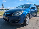 Opel Astra bei Reisemobile.expert - Abbildung (4 / 15)