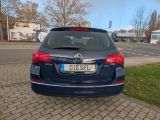 Opel Astra bei Reisemobile.expert - Abbildung (10 / 15) Opel Astra bei Reisemobile.expert - Abbildung (10 / 15)