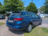 Opel Astra bei Reisemobile.expert - Abbildung (8 / 15)