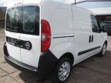 Opel Combo bei Reisemobile.expert - Abbildung (4 / 10)