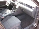 VW Passat bei Reisemobile.expert - Abbildung (5 / 12)