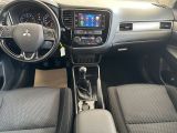 Mitsubishi Outlander bei Reisemobile.expert - Abbildung (9 / 15)