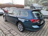 VW Passat bei Reisemobile.expert - Abbildung (9 / 15)