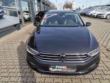 VW Passat bei Reisemobile.expert - Abbildung (3 / 15)