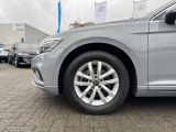 VW Passat bei Reisemobile.expert - Abbildung (8 / 15) VW Passat bei Reisemobile.expert - Abbildung (8 / 15)