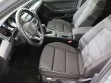 VW Passat bei Reisemobile.expert - Abbildung (9 / 15) VW Passat bei Reisemobile.expert - Abbildung (9 / 15)