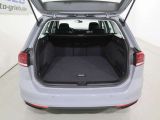 VW Passat bei Reisemobile.expert - Abbildung (7 / 15) VW Passat bei Reisemobile.expert - Abbildung (7 / 15)