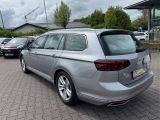 VW Passat bei Reisemobile.expert - Abbildung (4 / 15) VW Passat bei Reisemobile.expert - Abbildung (4 / 15)