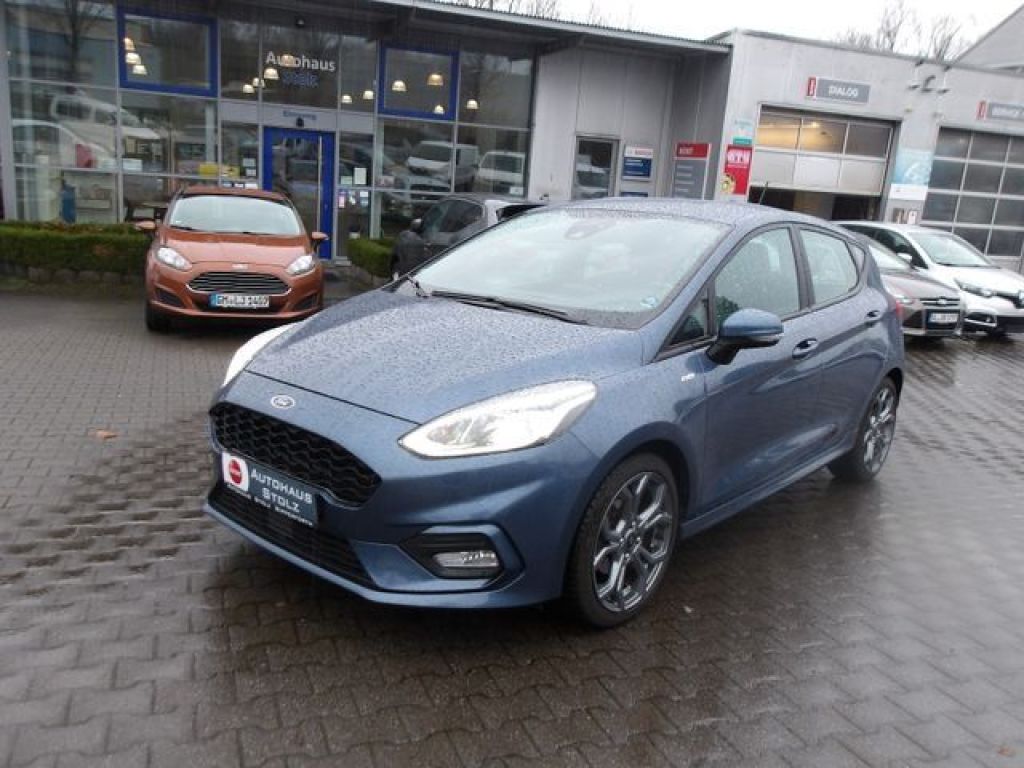 Ford Fiesta bei Reisemobile.expert - Hauptabbildung Ford Fiesta bei Reisemobile.expert - Hauptabbildung